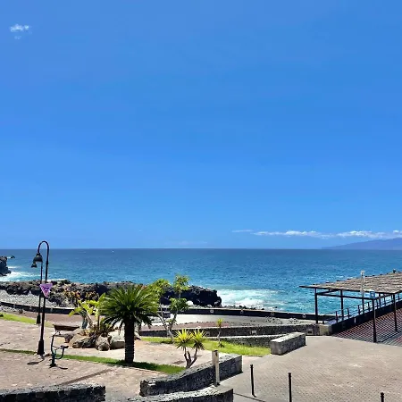 Apartment Sea Garden *